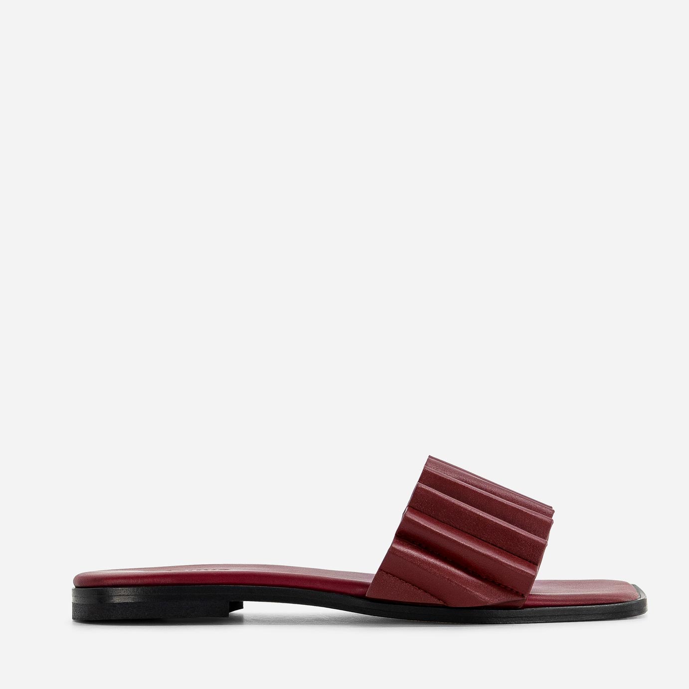 Louise Slide Sandal - Bordeaux