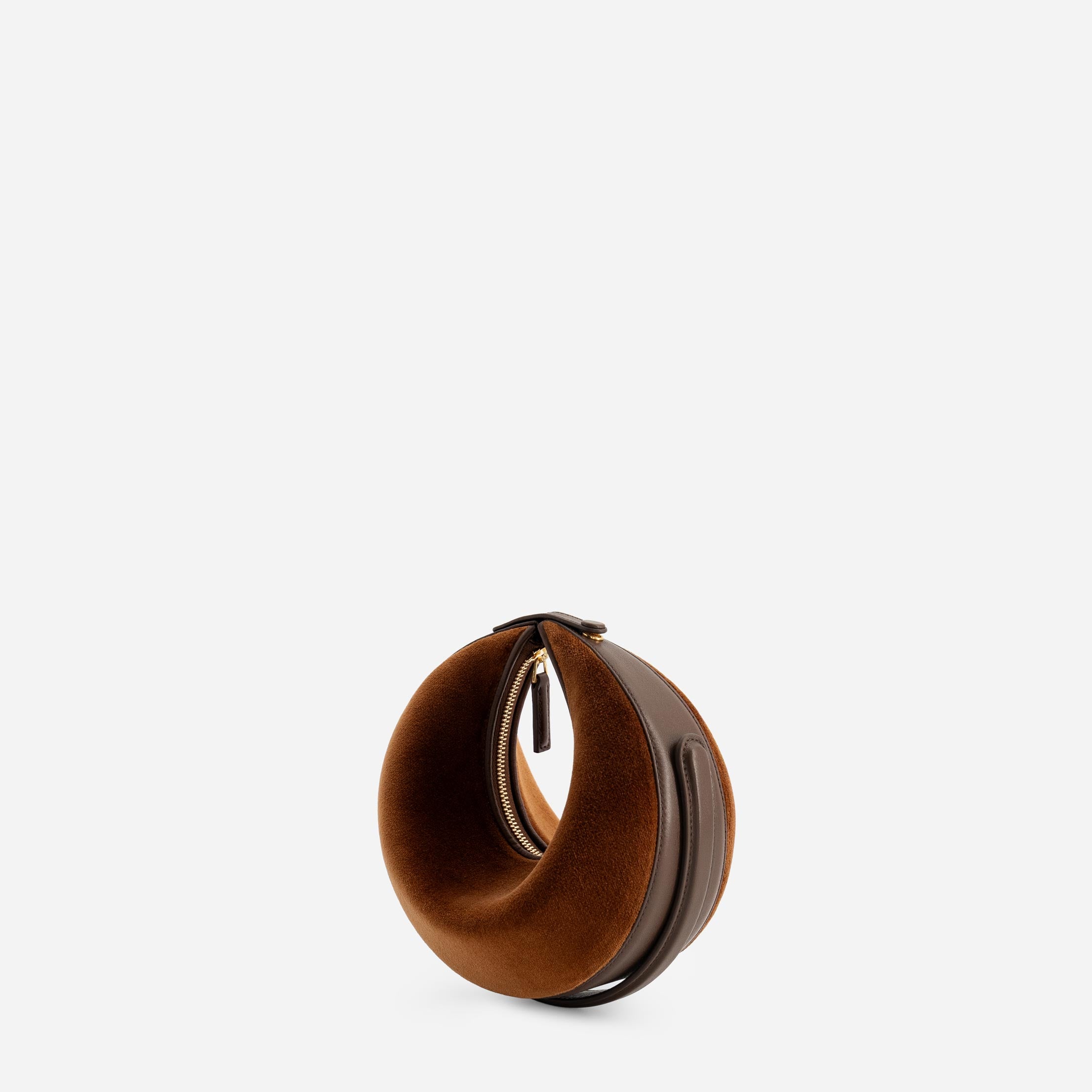 Luna 20 - Velvet Caramel