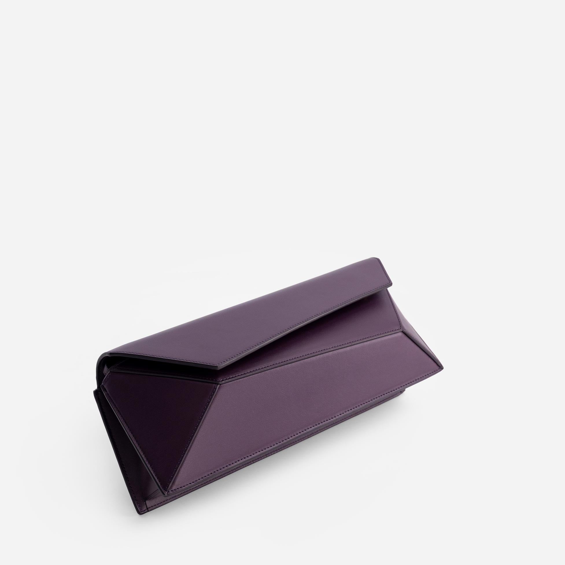 Naomi Baguette - Dark Grapes