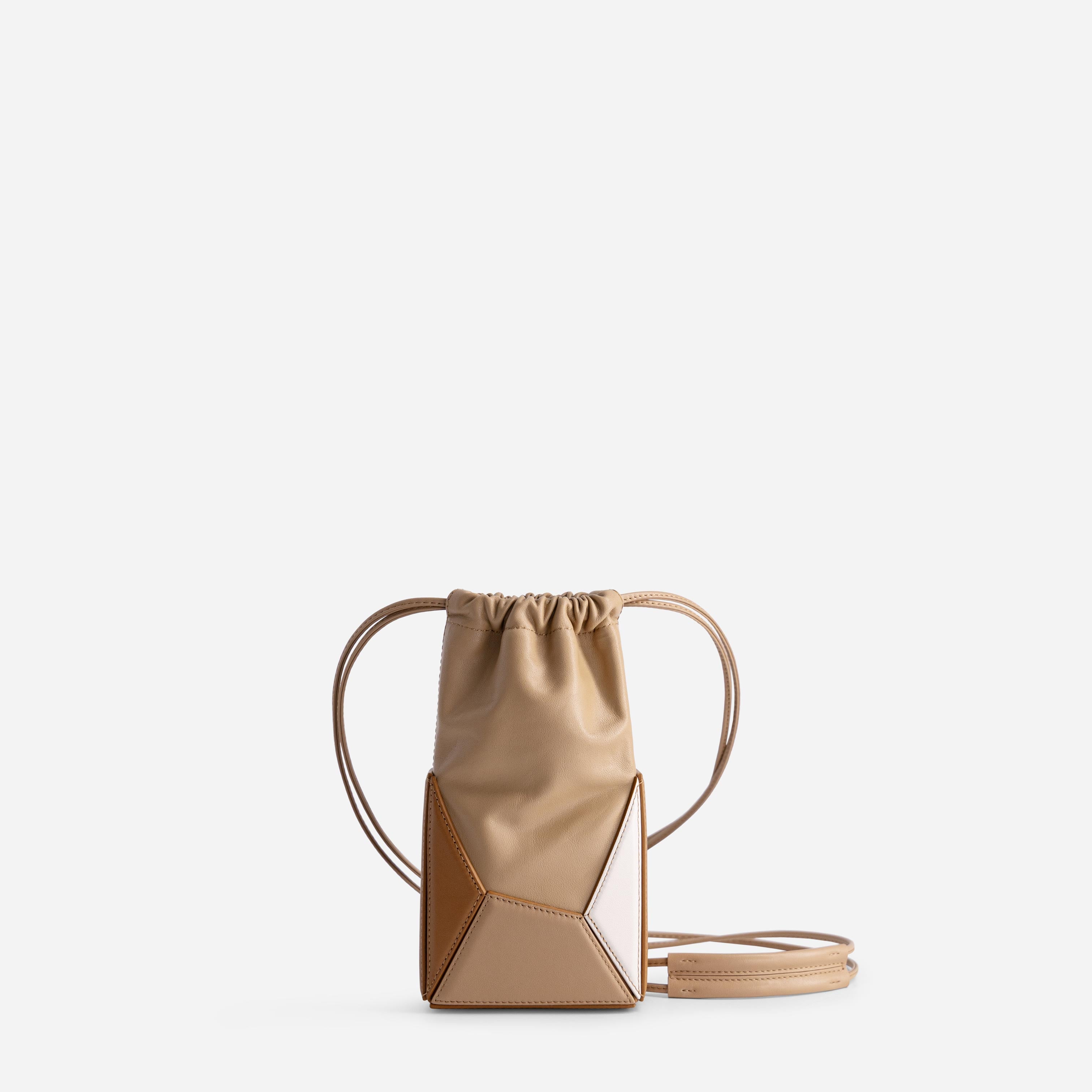 Naomi Phone Pouch - Milky