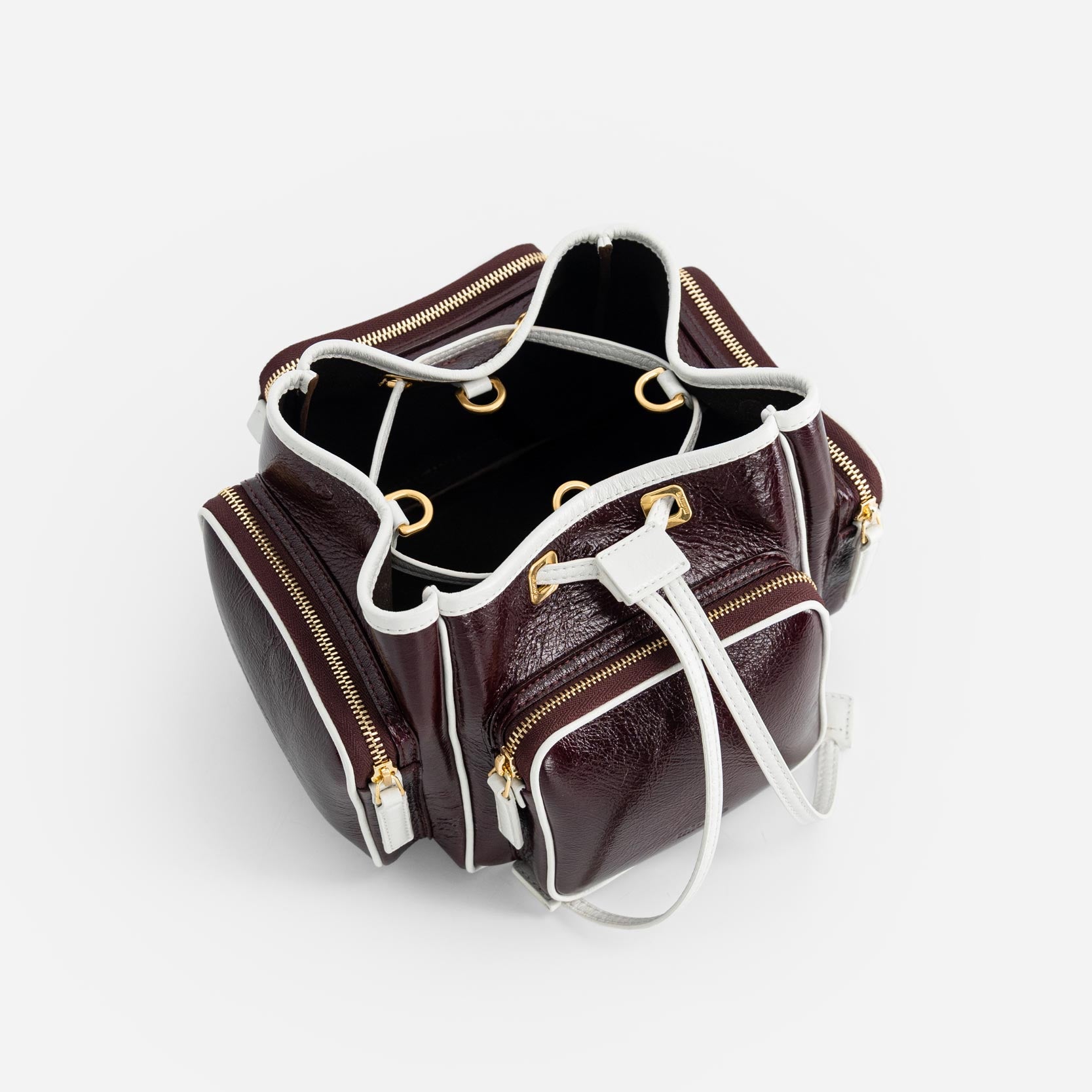 Quad - Crinkled Bordeaux & White