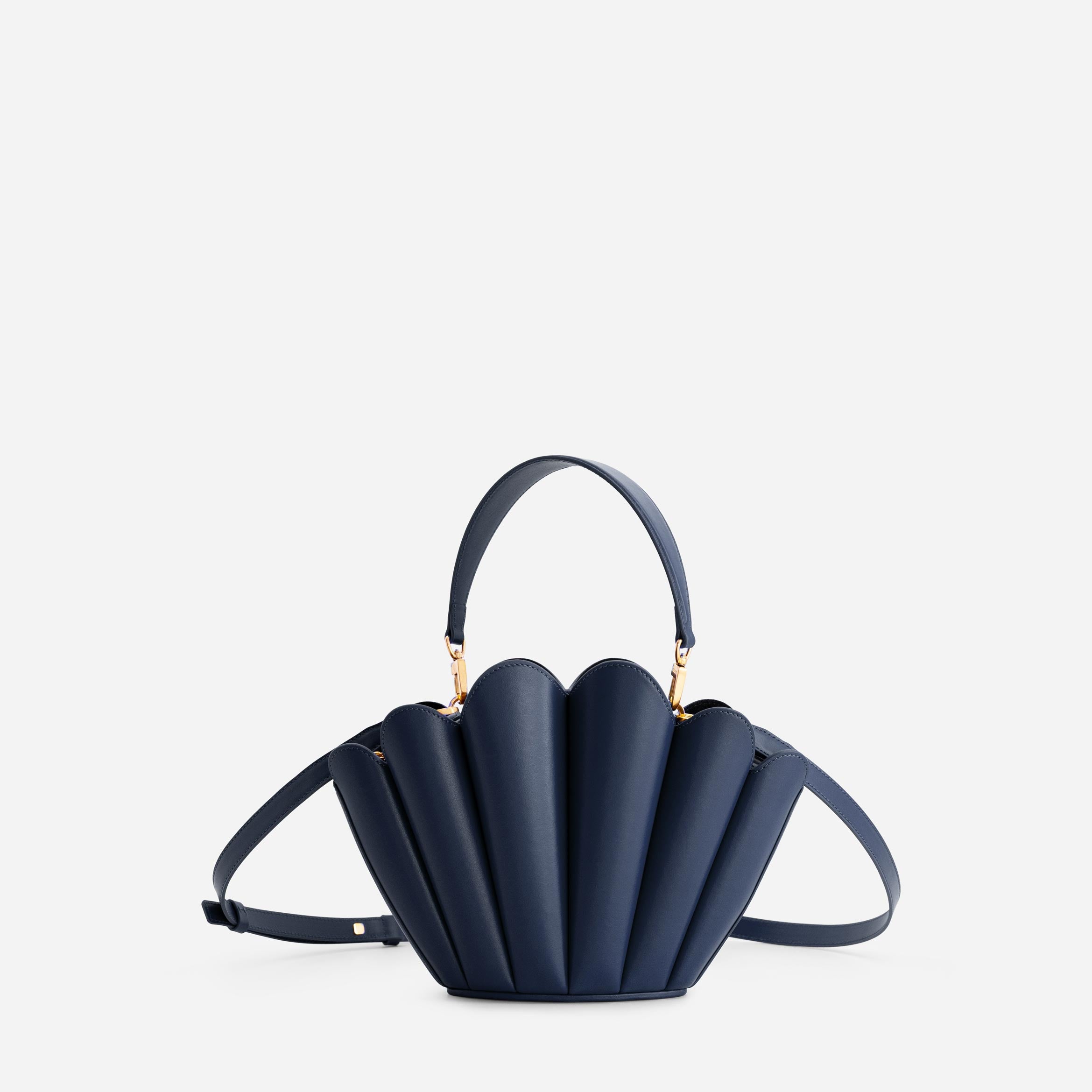 Seashell Crossbody - Navy