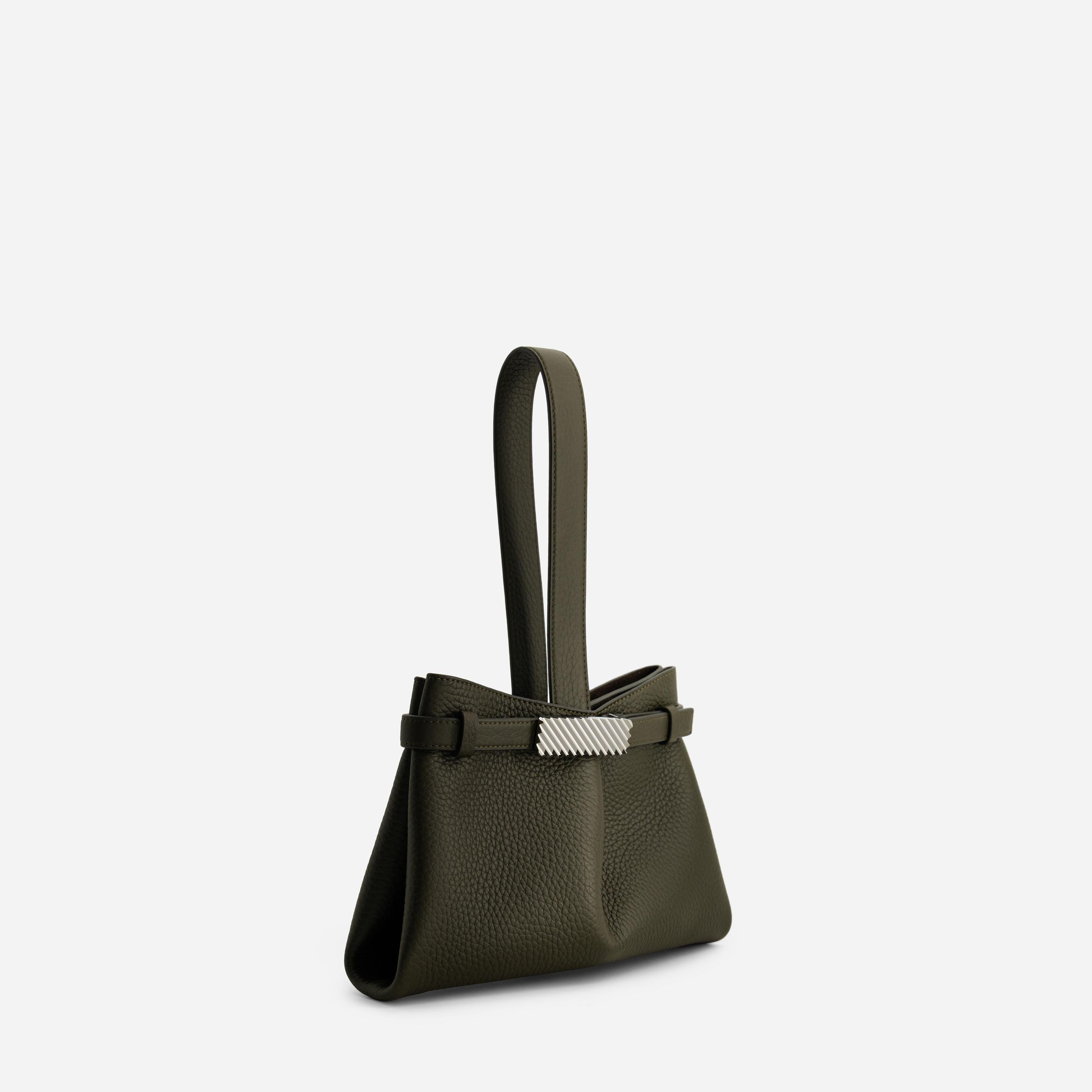 Span Clutch - Grained Dark Green