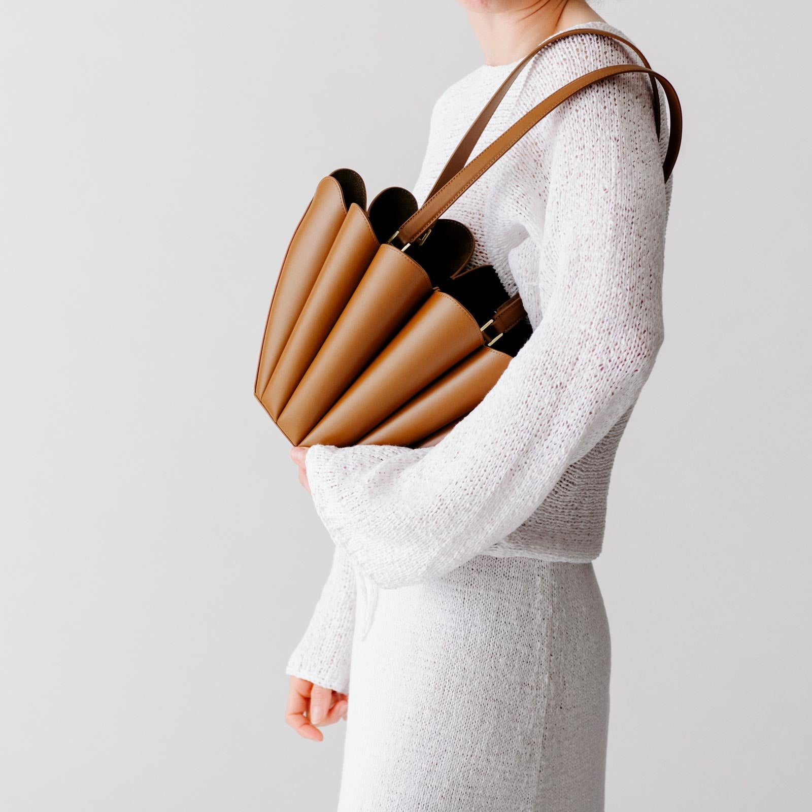 Mini Seashell Tote - Tan