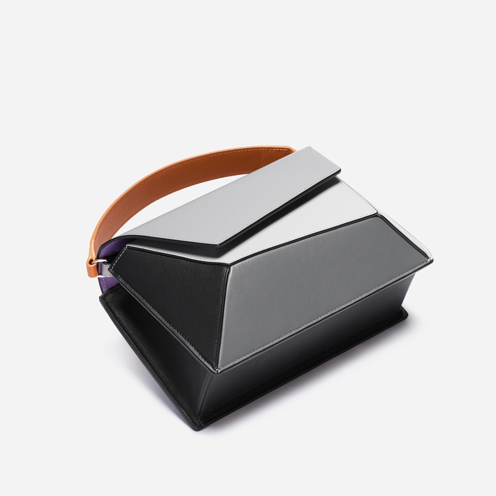 Naomi - Black & Gray