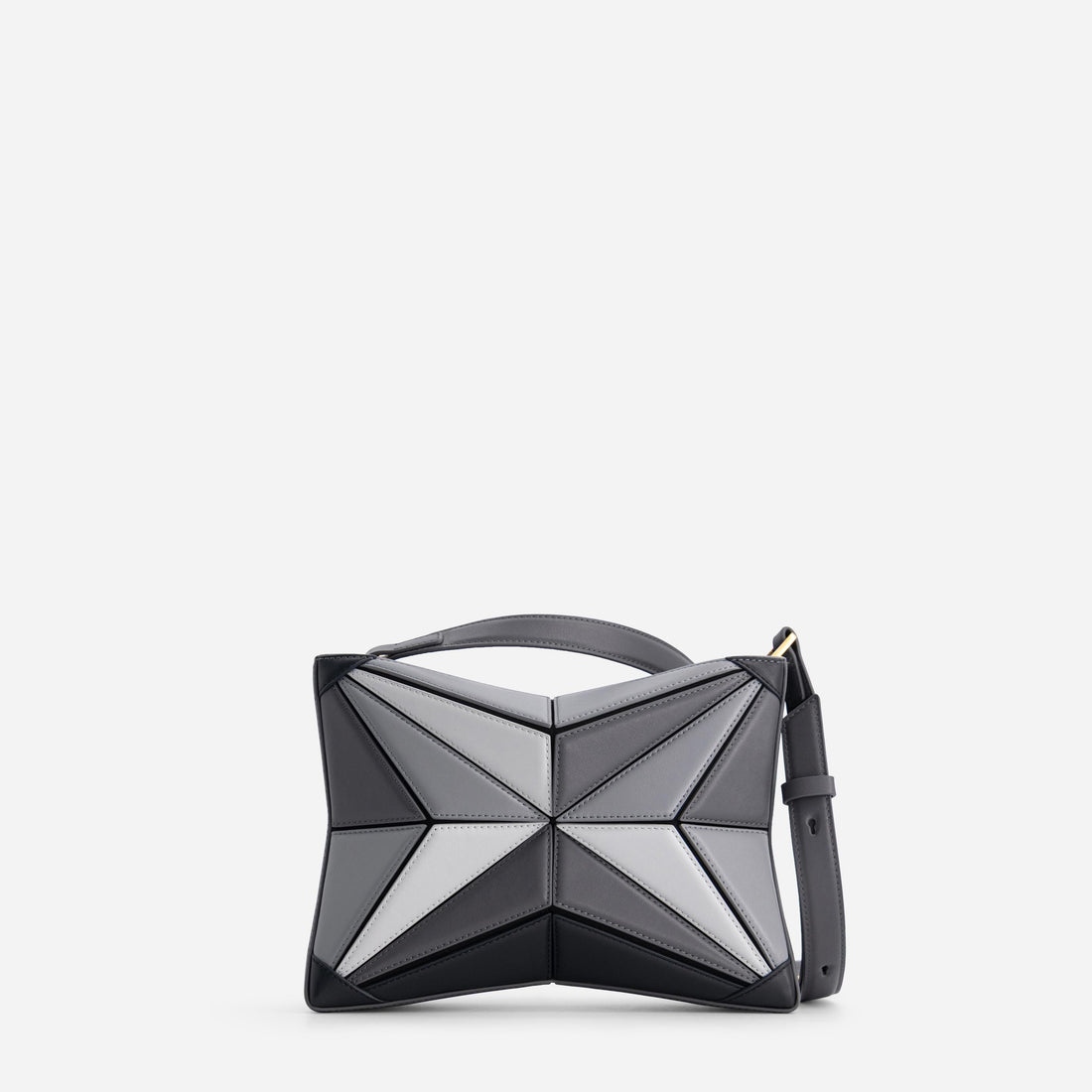 Atlas leather bag in Shark