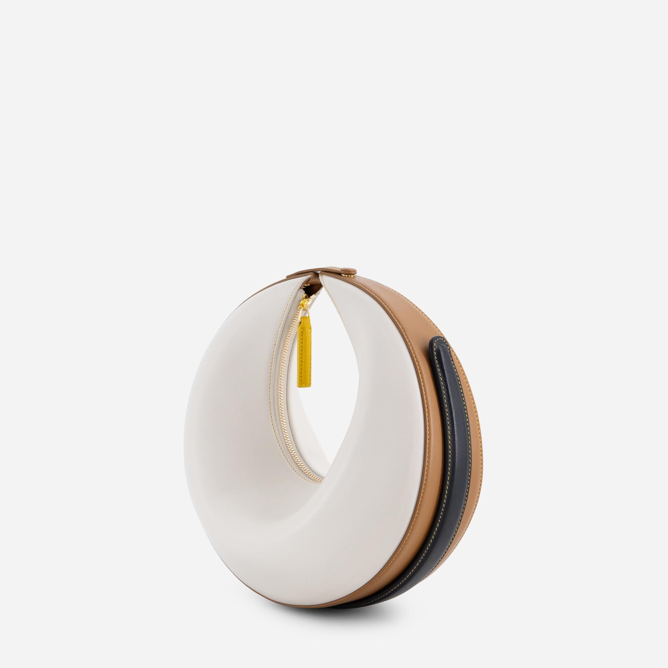 Luna 30 - Goldfinch