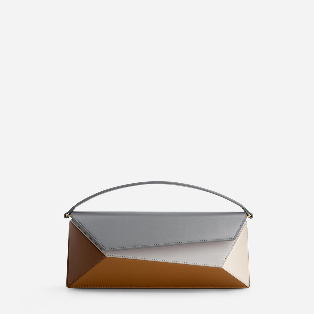 Naomi Baguette in Rusty
