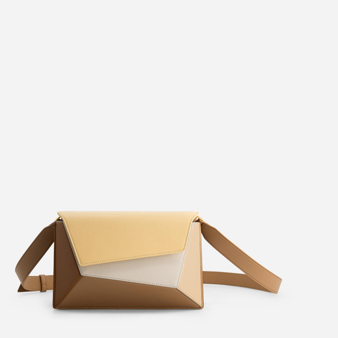 Naomi leather bag in Buttermilk