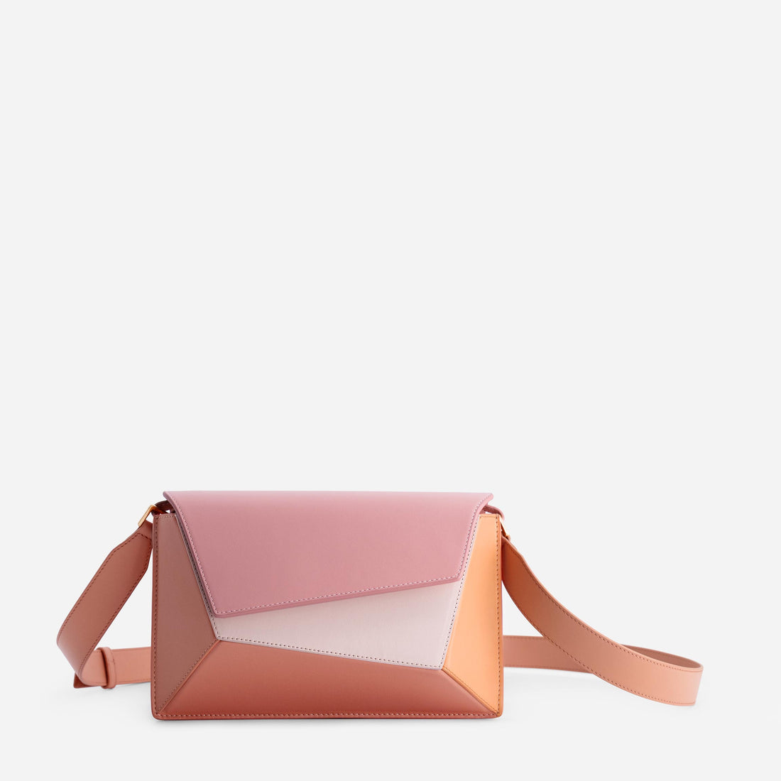 Naomi leather bag in Peach