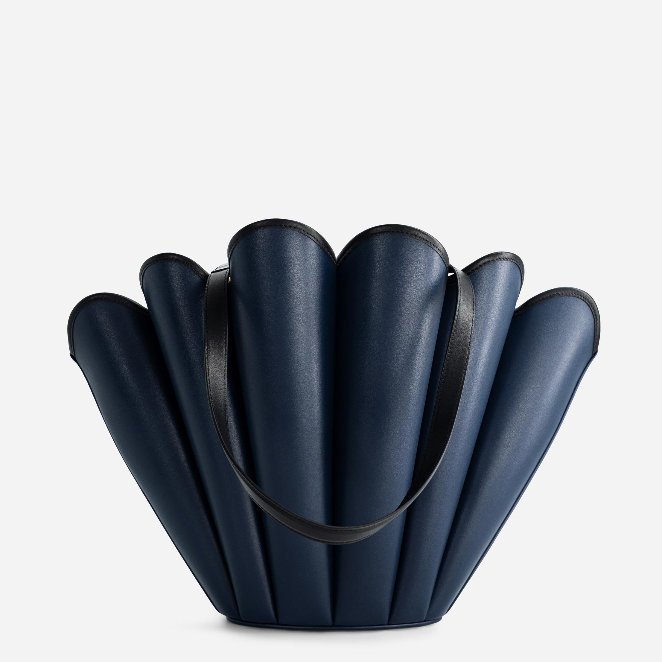 Seashell Tote - Navy