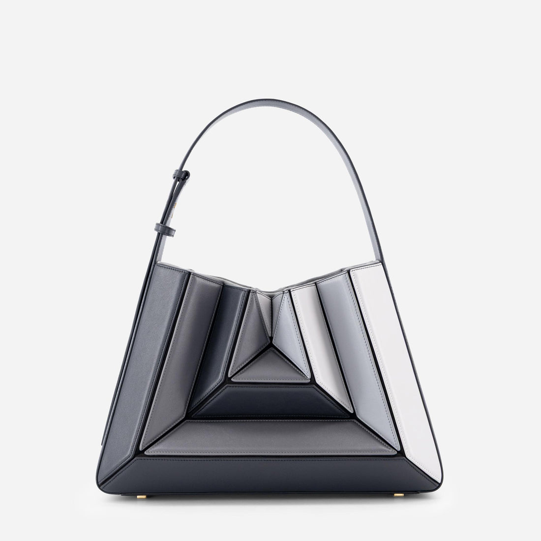 Sera Éclat leather bag in Shark