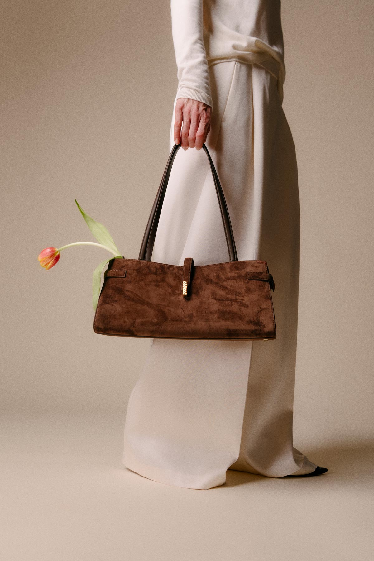 Isla Wide Tote - Suede Espresso