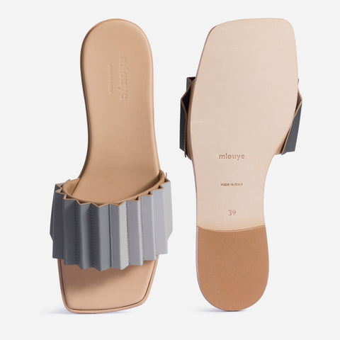 Louise Slide Sandal - Black & Gray
