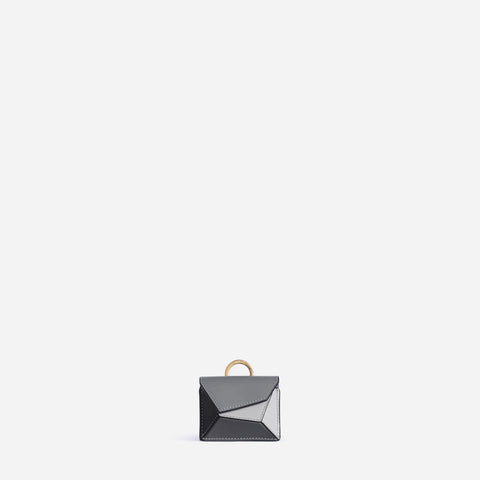Naomi AirPods Case - Black & Gray