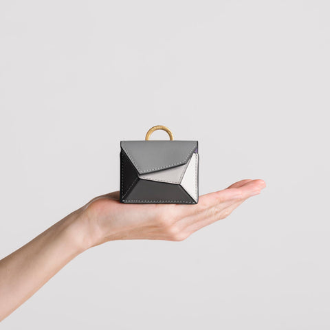 Naomi AirPods Case - Black & Gray