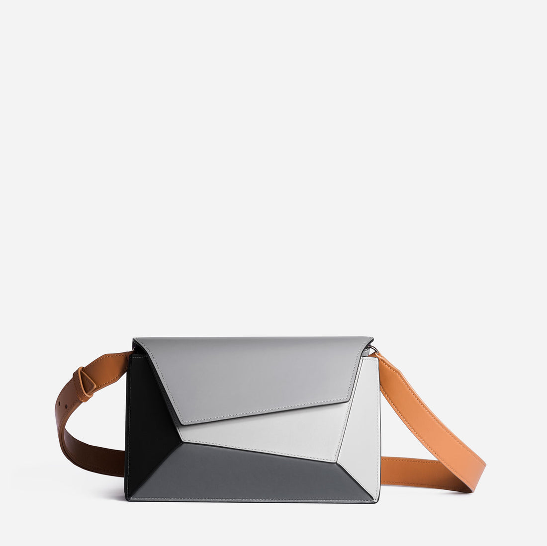 Naomi leather bag