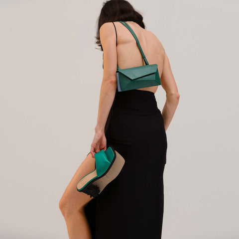 Naomi Long Purse - Lizard Effect Emerald