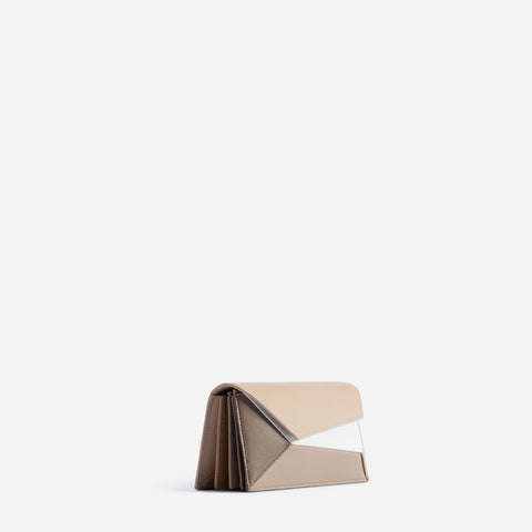 Naomi Long Purse - Milky