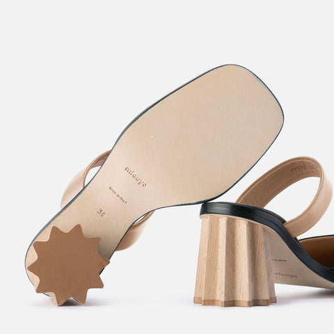 Pleated Heel Mule - Black & Beige