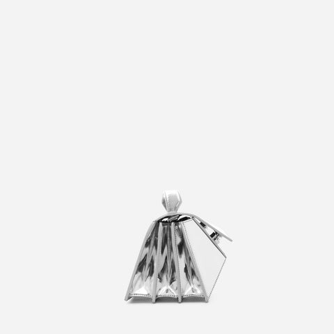 Small Naomi - Mirror